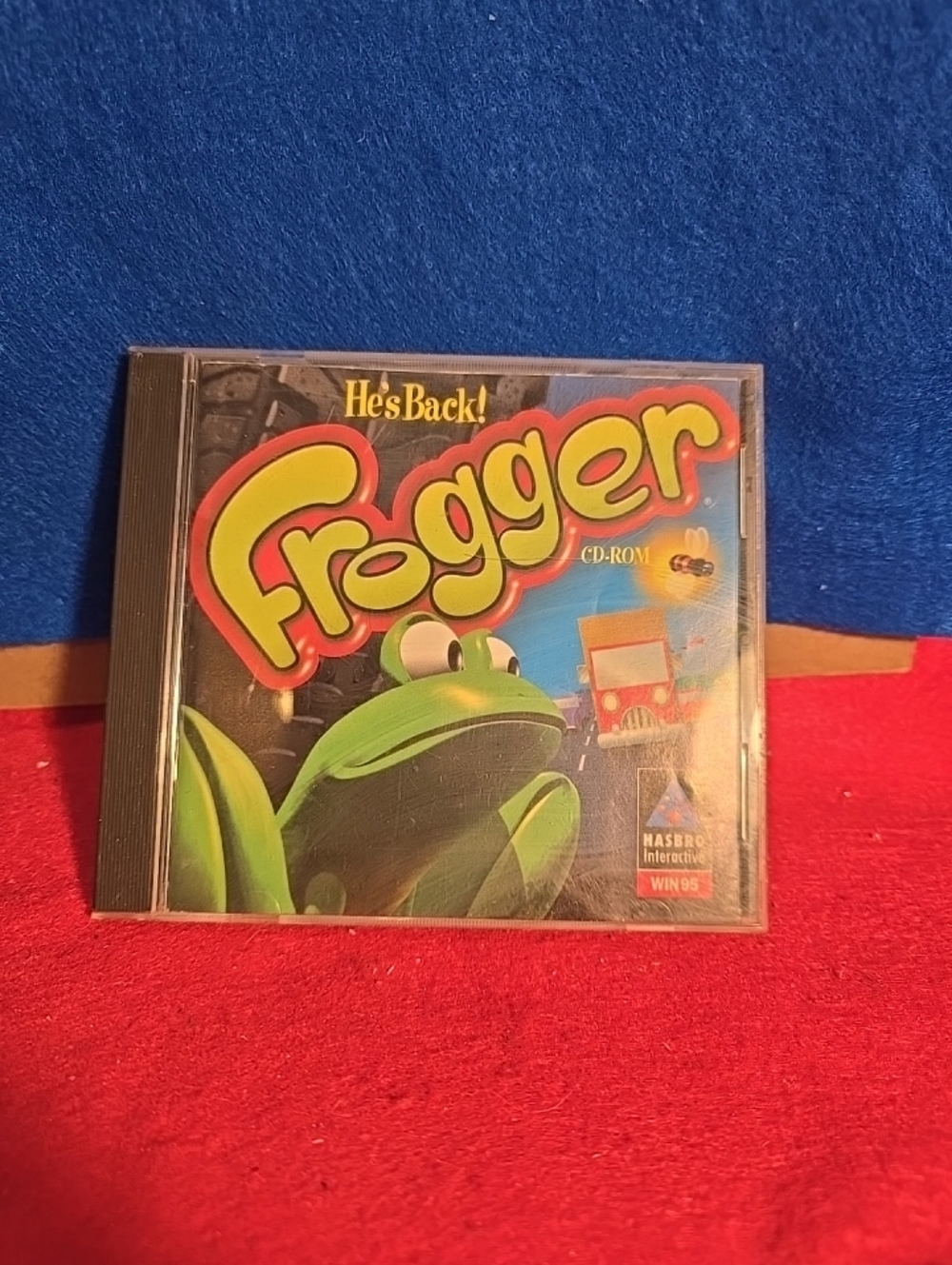 041426 Frogger - He's Back! PC-CD ROM game studio 1a.
